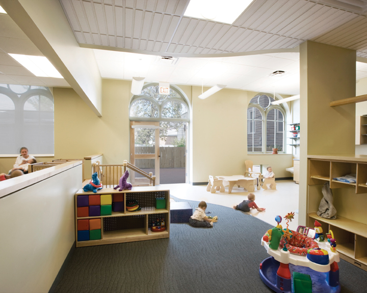 To maximize daylight and views for the children, alternating windows of the firs