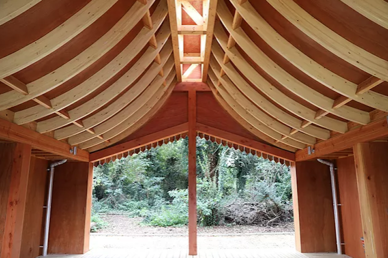 Concave roof in Belvue Woodlands Classrooms