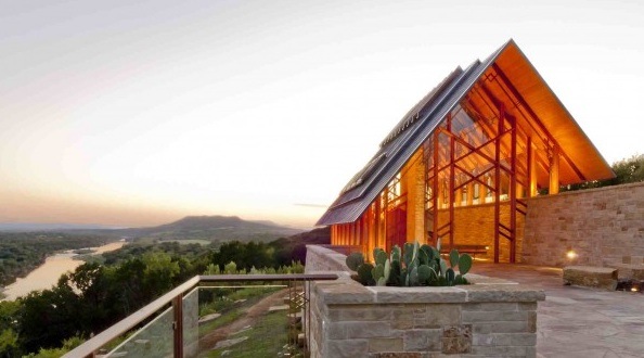 8 eye-popping wood building projects