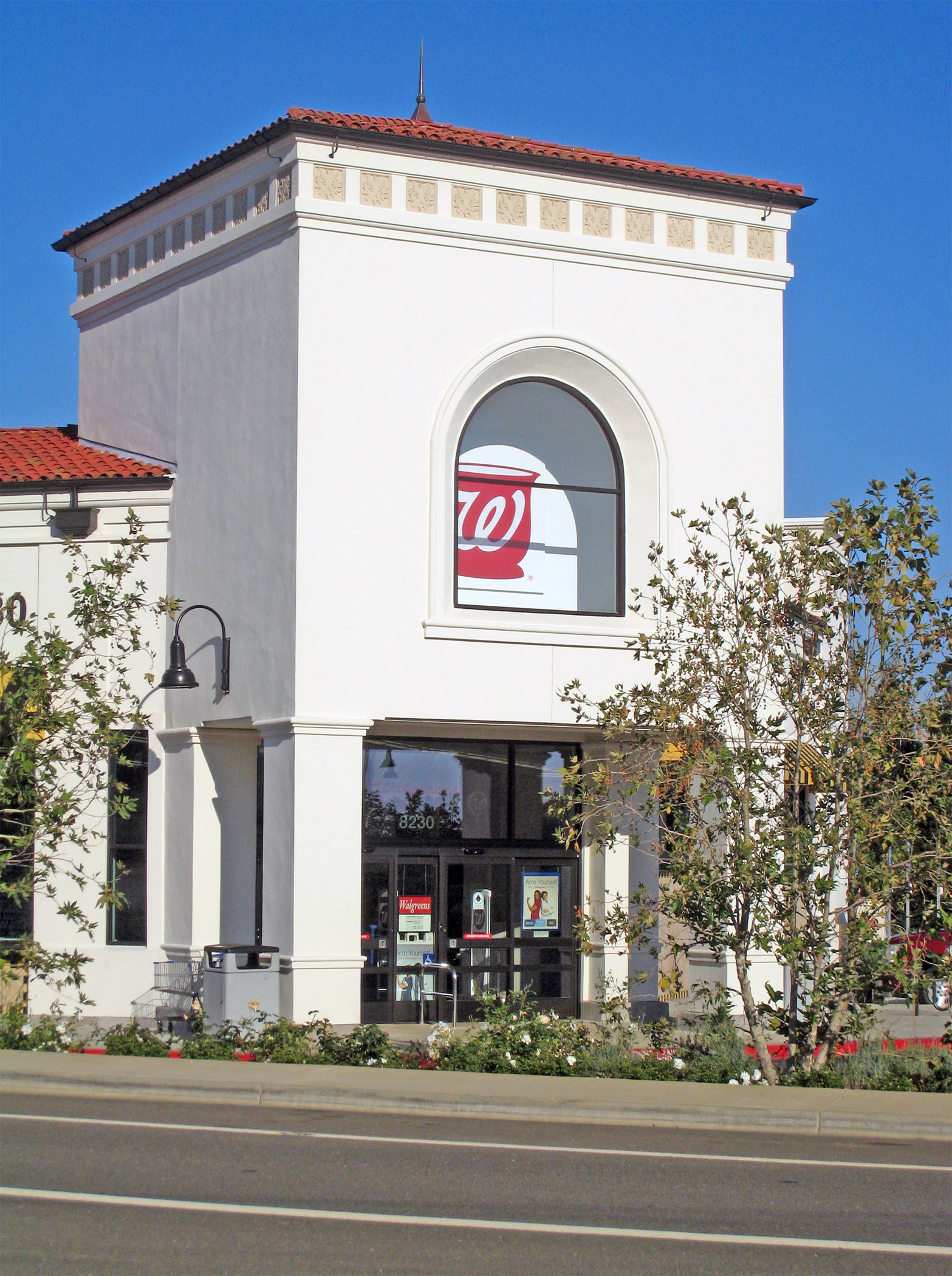 Walgreen new architectural style 