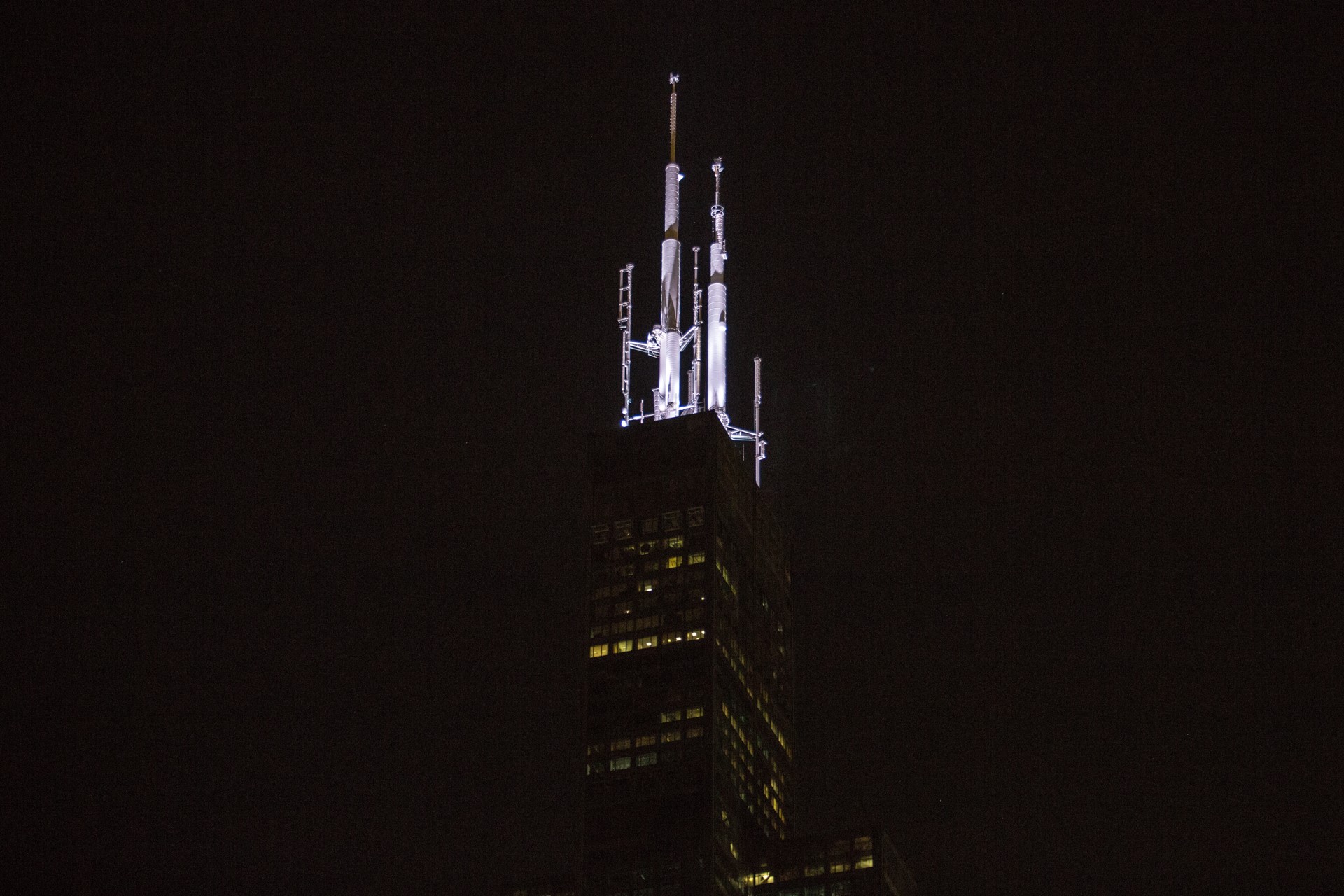 Willis Tower lighting