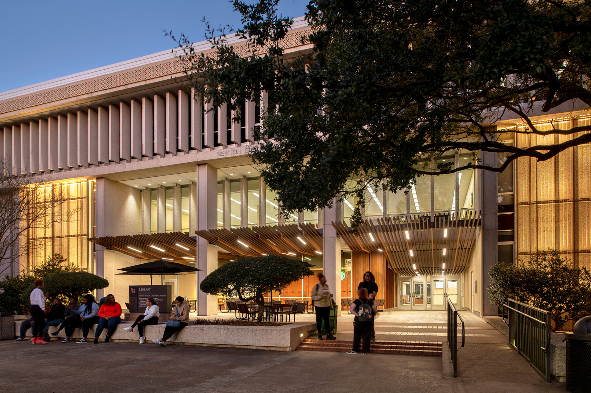 Sam Houston State University building library exterior