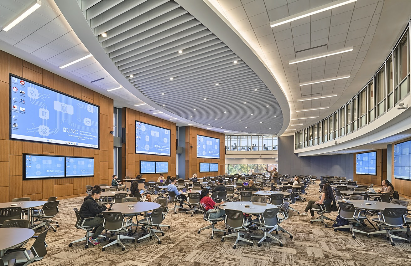 UNC Chapel Hill’s new medical education building offers seminar rooms and midsize classrooms—and notably, no lecture halls