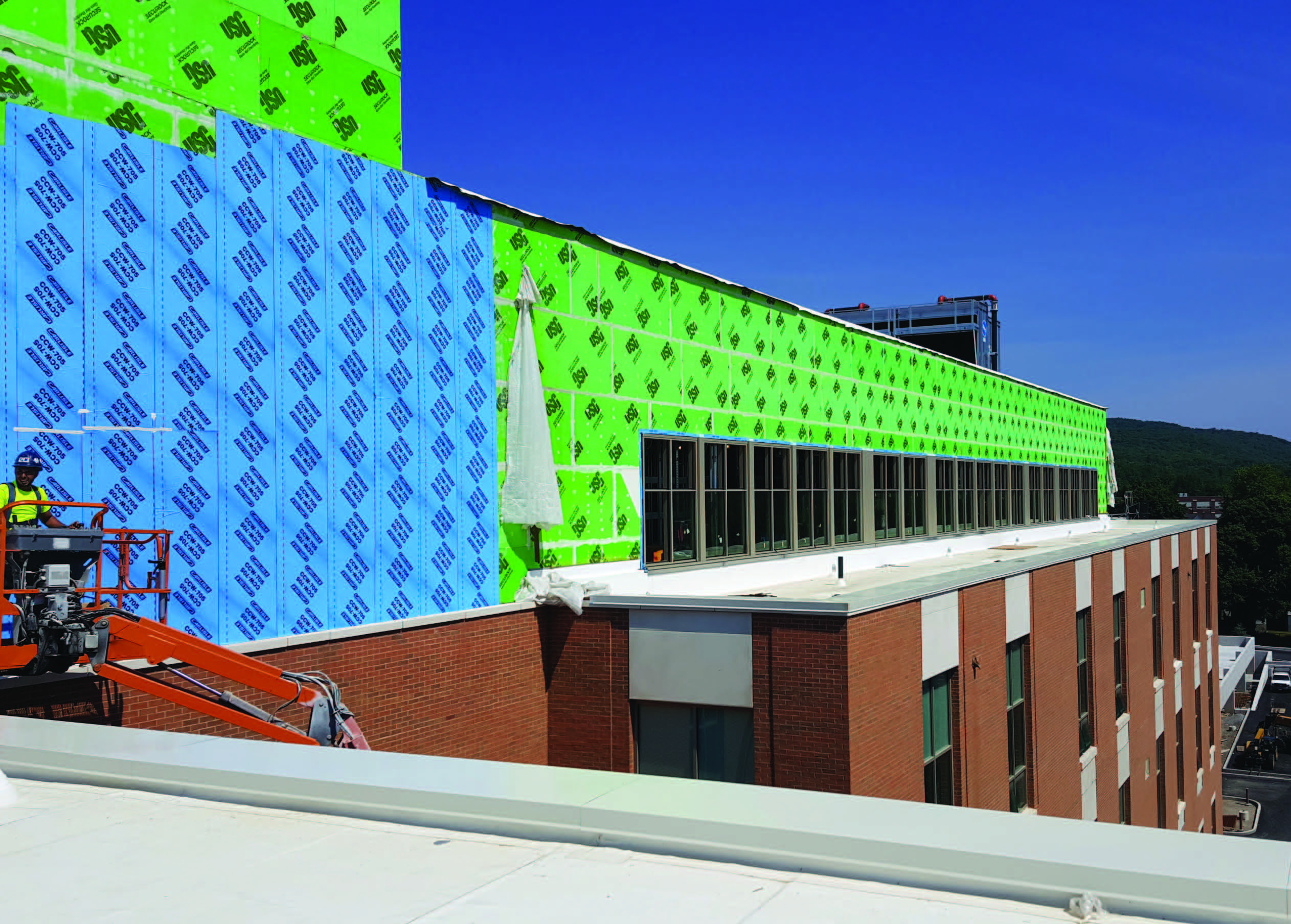 Meeting the demand for high-efficiency façades [AIA course]