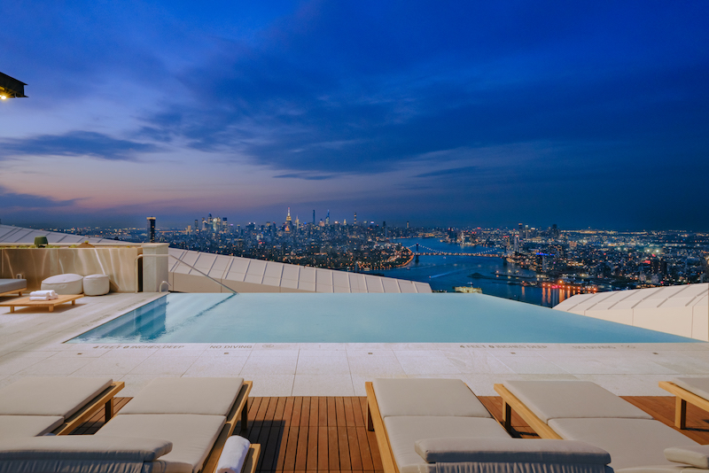 Infinity pool atop Brooklyn Point high rise