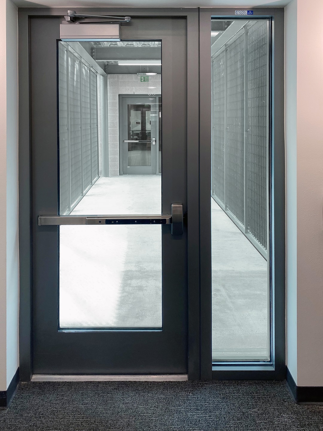 The door vision area in this 45 minute door exceeds 1,296 square inches thanks to SuperClear 45-HS-LI used in the door vision area and adjacent sidelite.