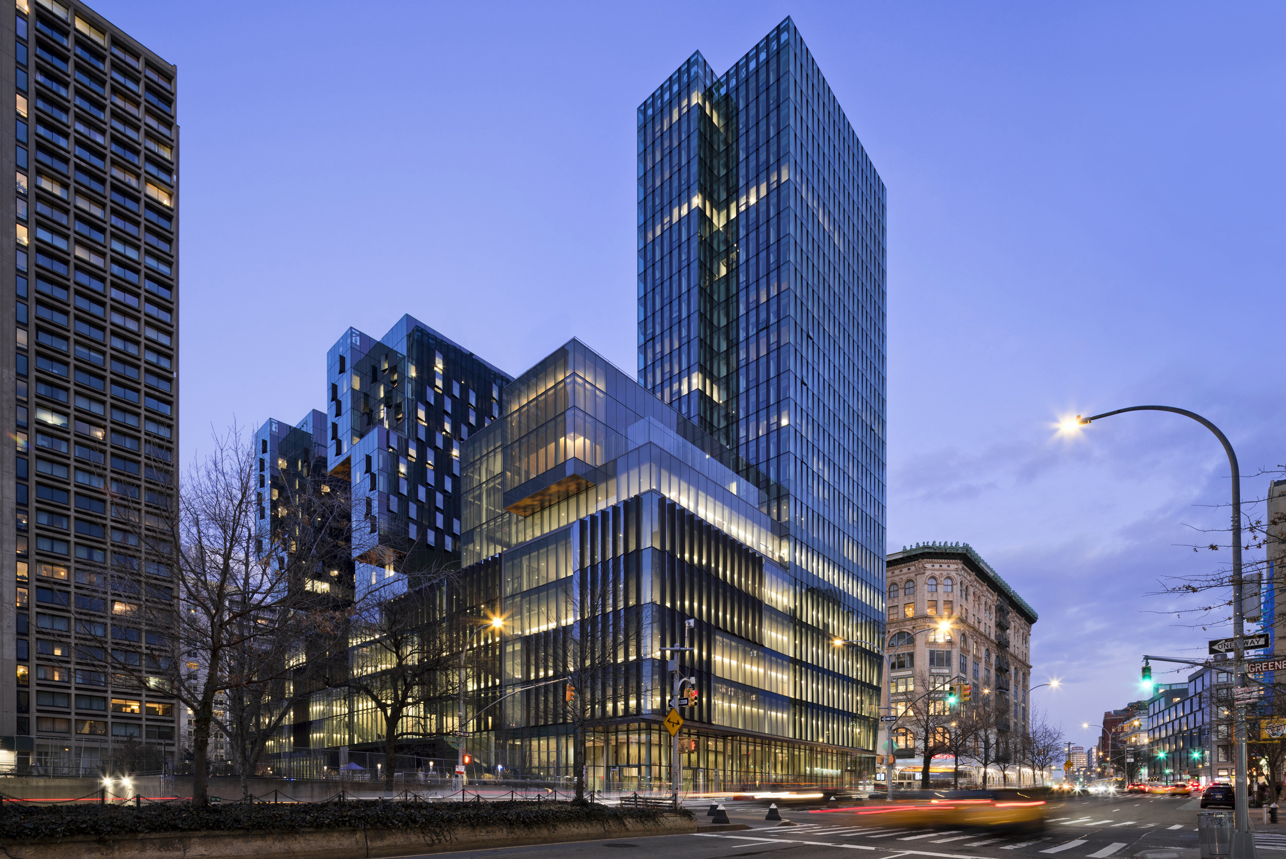 The John A. Paulson Center at New York University is a multipurpose building that includes three residential towers and 58 flexible classrooms.