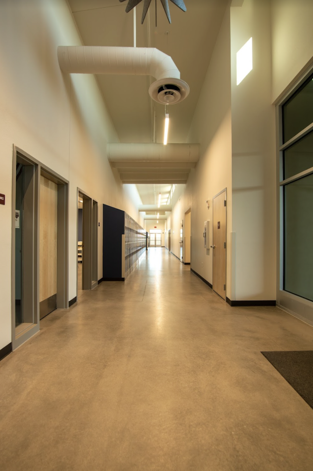 Candeo North Scottsdale hallway