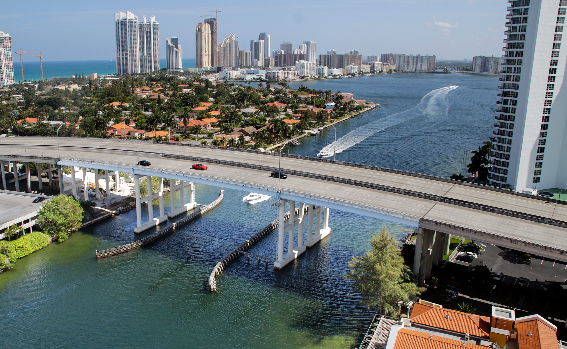 Miami-Dade County will allow accessory dwelling units Image by yanivmatza from Pixabay 