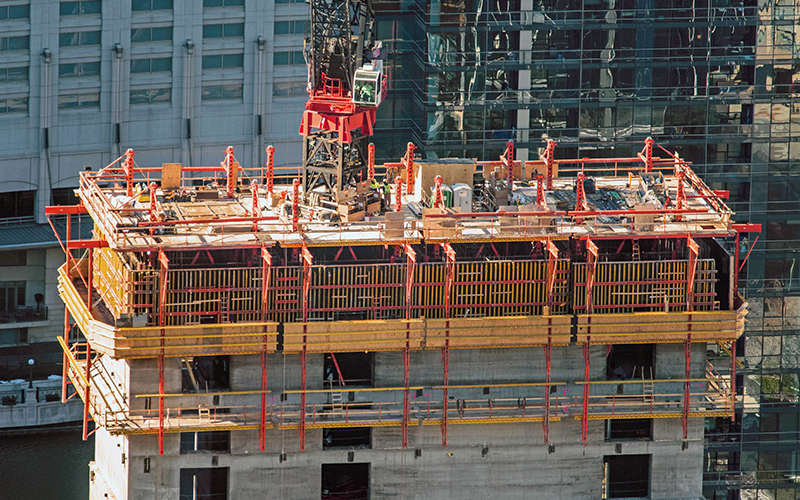 1.	PERIACS Core 400 Self-Climbing Formwork System used in the construction of Salesforce Tower.