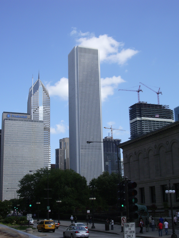 The Aon Center in Chicago was first designated a BOMA 360 building in 2010. Phot
