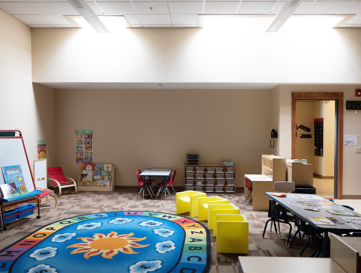 Lincoln School classroom with Solatube Daylighting Systems. No artificial lights are on in this photo.