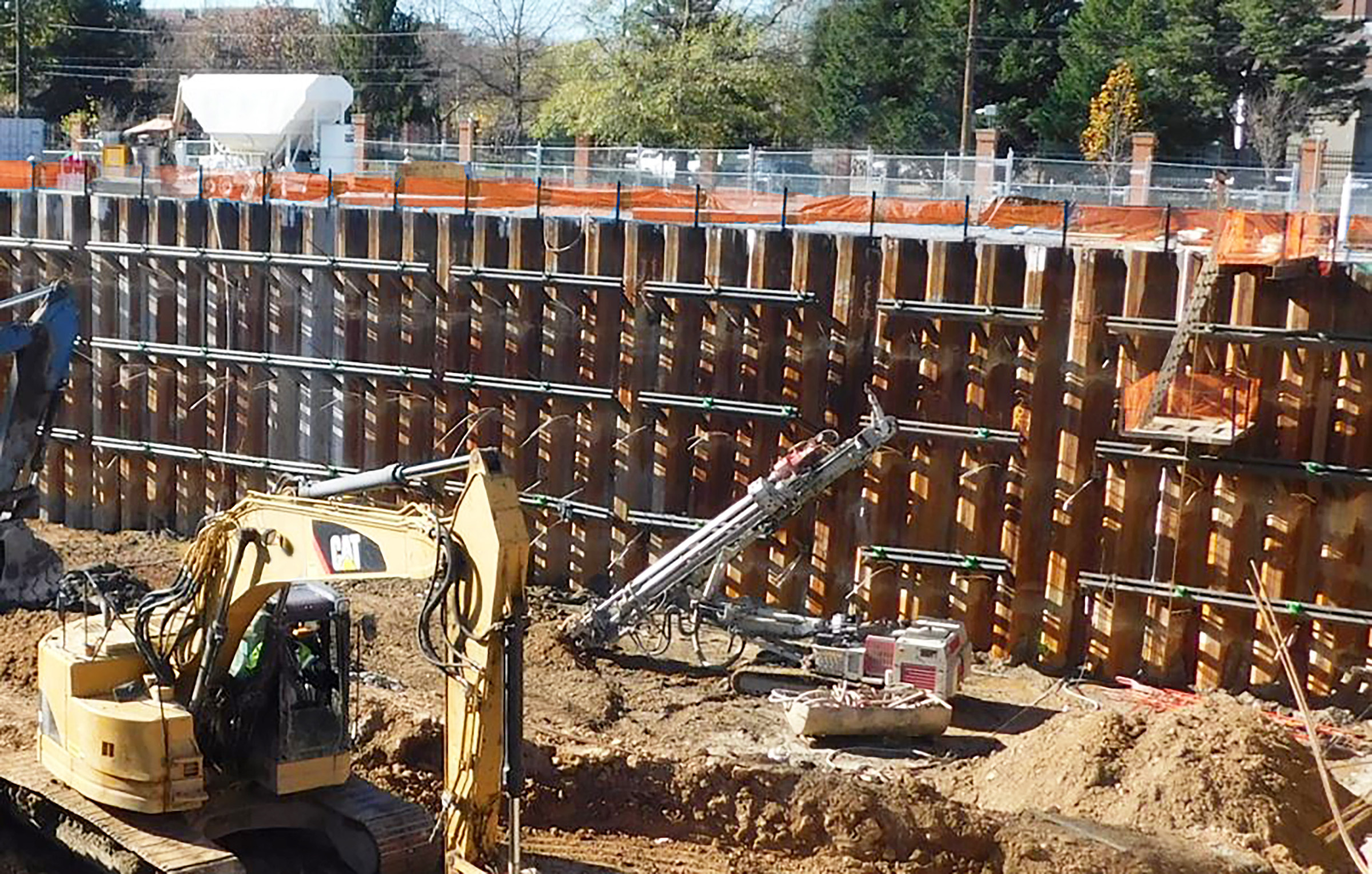 Example image of steel sheet piles used as support of excavation