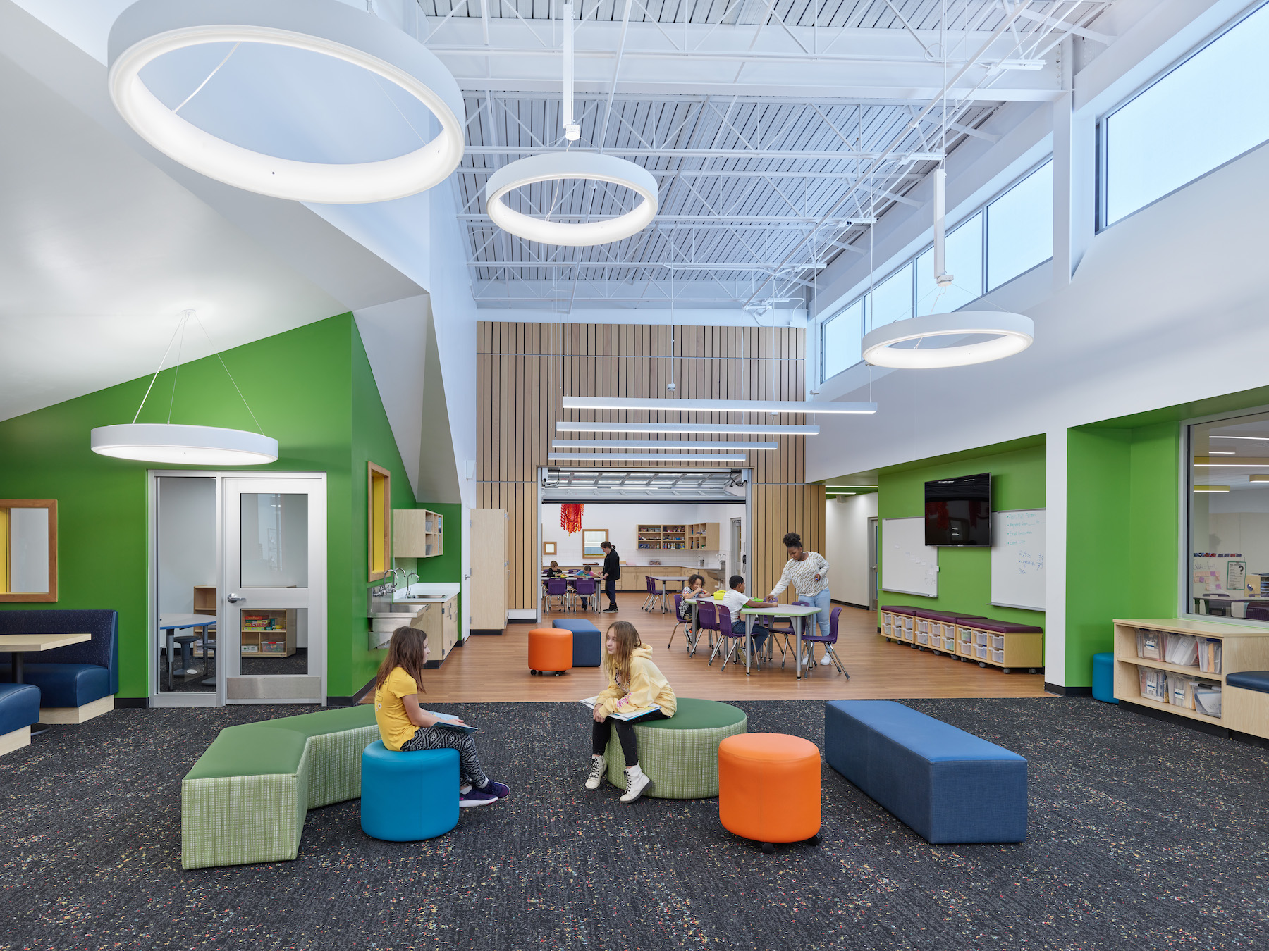 Top 160 K-12 School Architecture Firms for 2022  Hollis and Miller Springfield Boyd Elem Collab Space