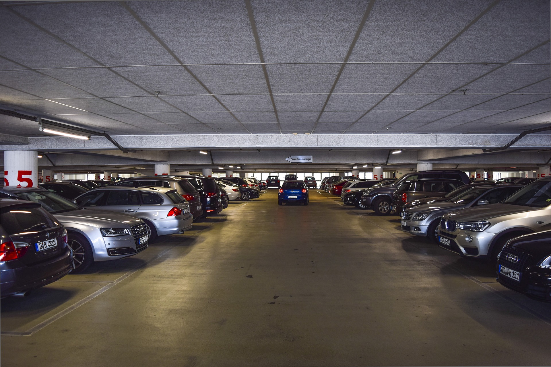 How to Comply with NYC Local Law 126 Parking Garage Inspection Rules-4376923_1920