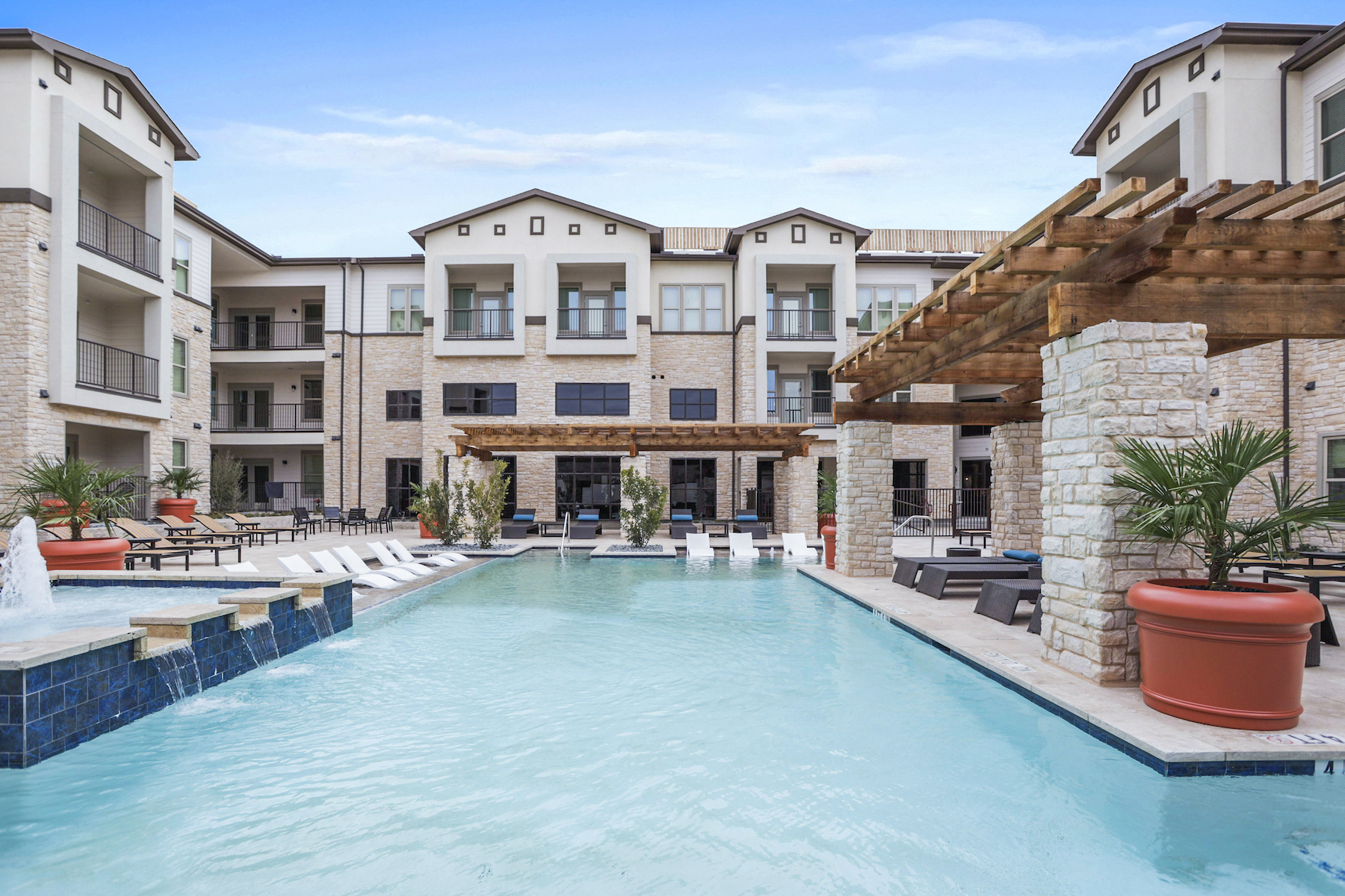 Monaco Apartments in Midland, Texas, designed by HEDK Architects,  Connect Structural, and Jordan & Skala Engineers, and built by BC Contracting. Photo: Brian Martin, Hommati