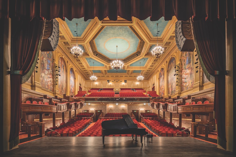 The 916-seat Herbst Theatre