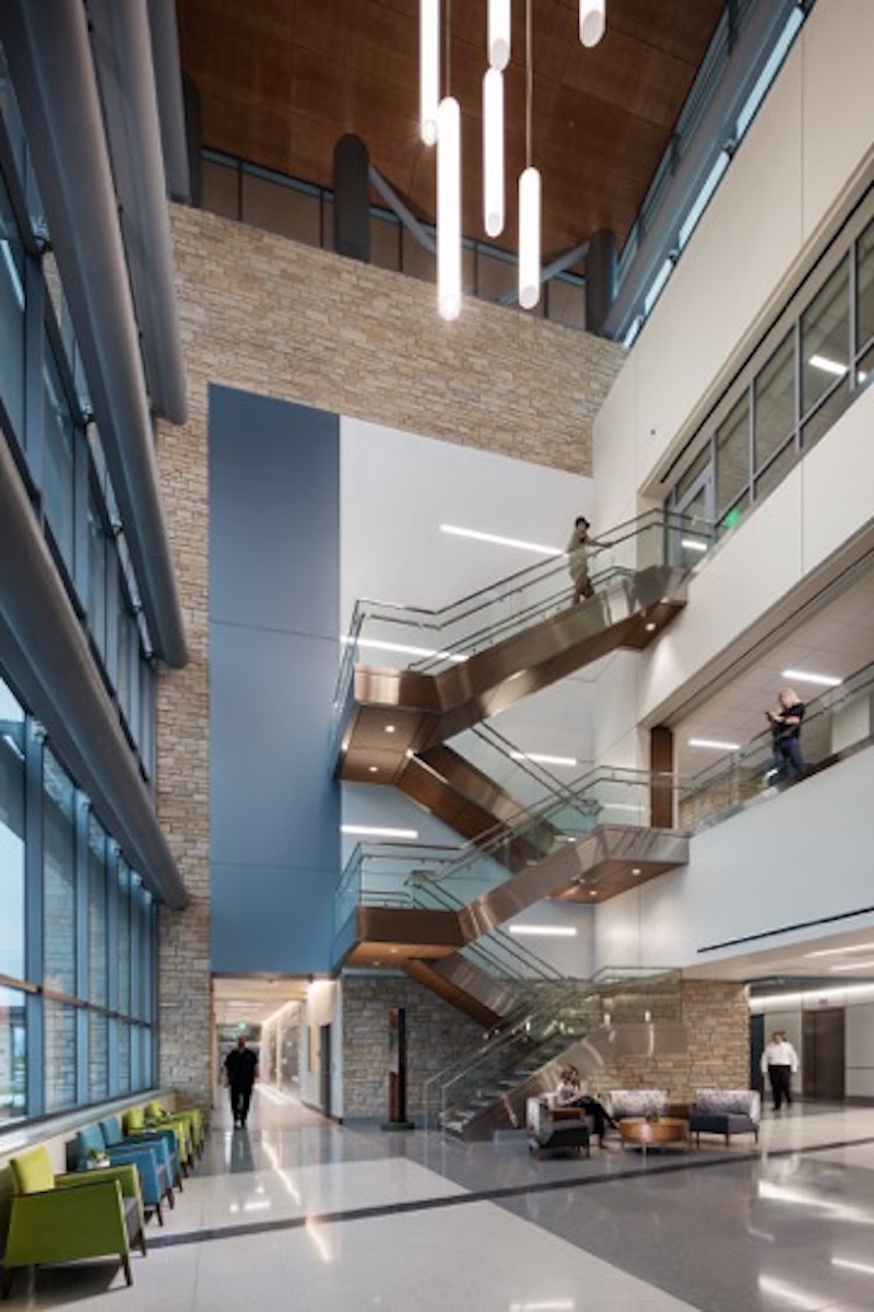 An interior staircase in the new UCHealth Longs Peak Hospital