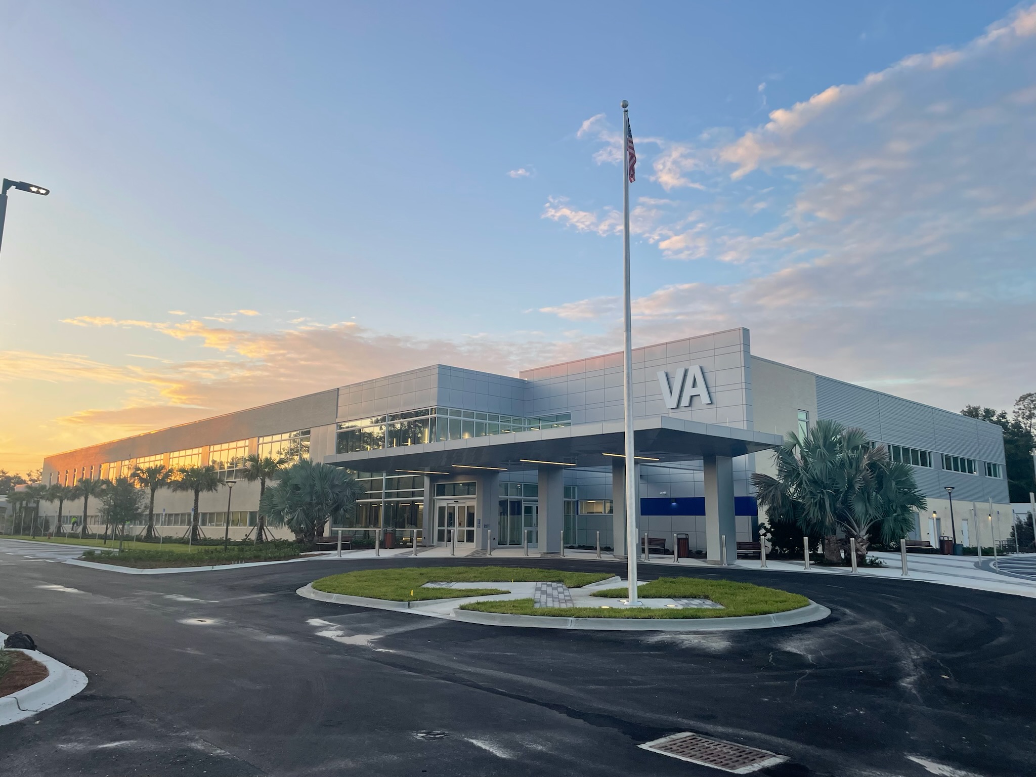 The 150,000-sf U.S. Tampa Veterans Affairs (VA) Mental Health Clinic in Temple Terrace, Fla., developed by Cullinan Properties
