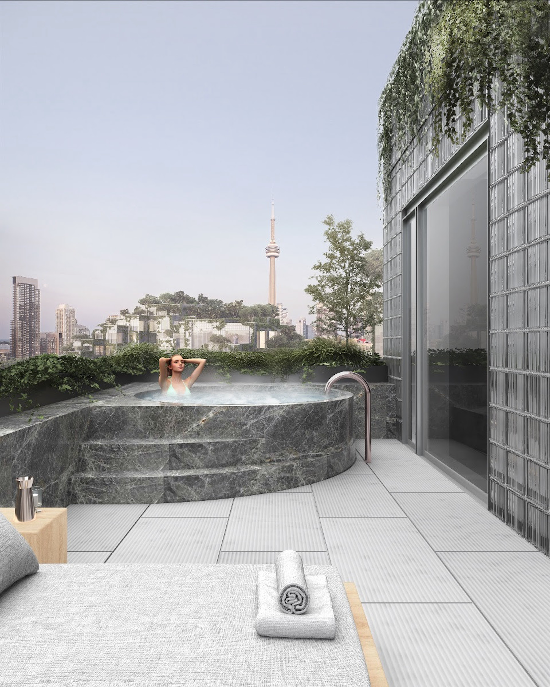 KING Toronto Penthouse Hot Tub