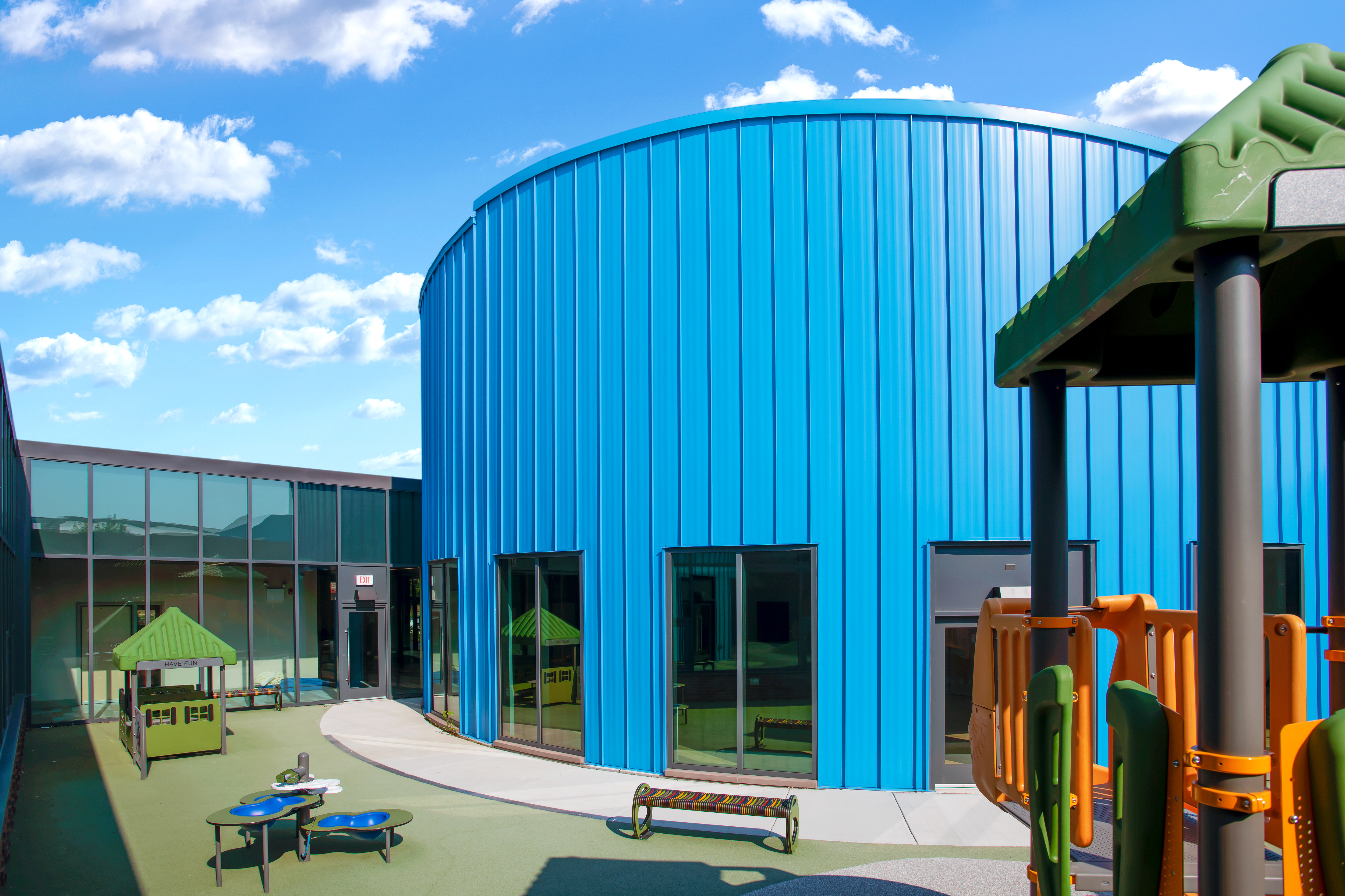 Playful sections of bright blue metal roof welcome visitors to the Altgeld Family Resource Center on Chicago’s far South Side. Photo: hortonphotoinc.com