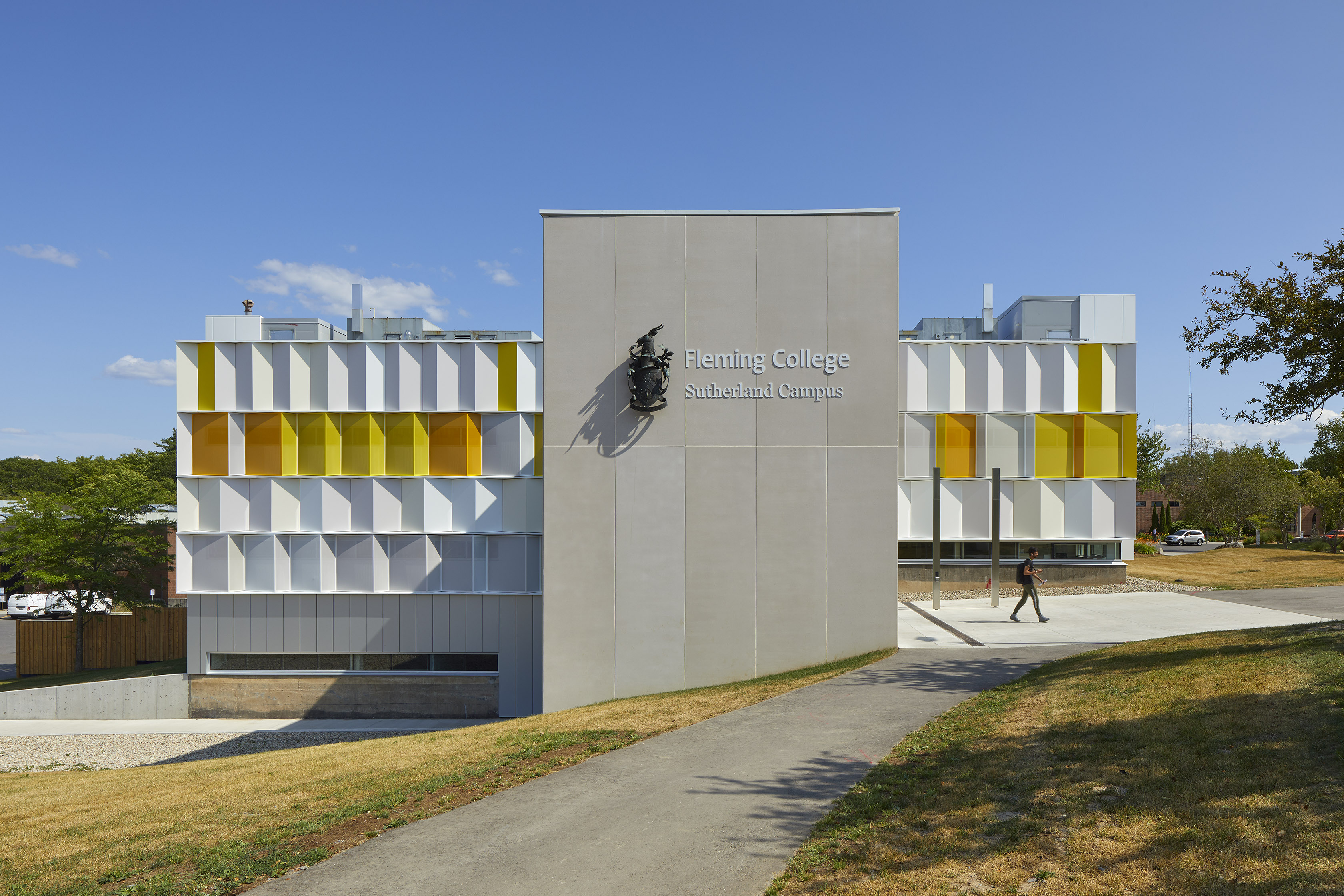 Nine different ALPOLIC metal composite material finishes clad the renovated exterior of Fleming College's A Wing building