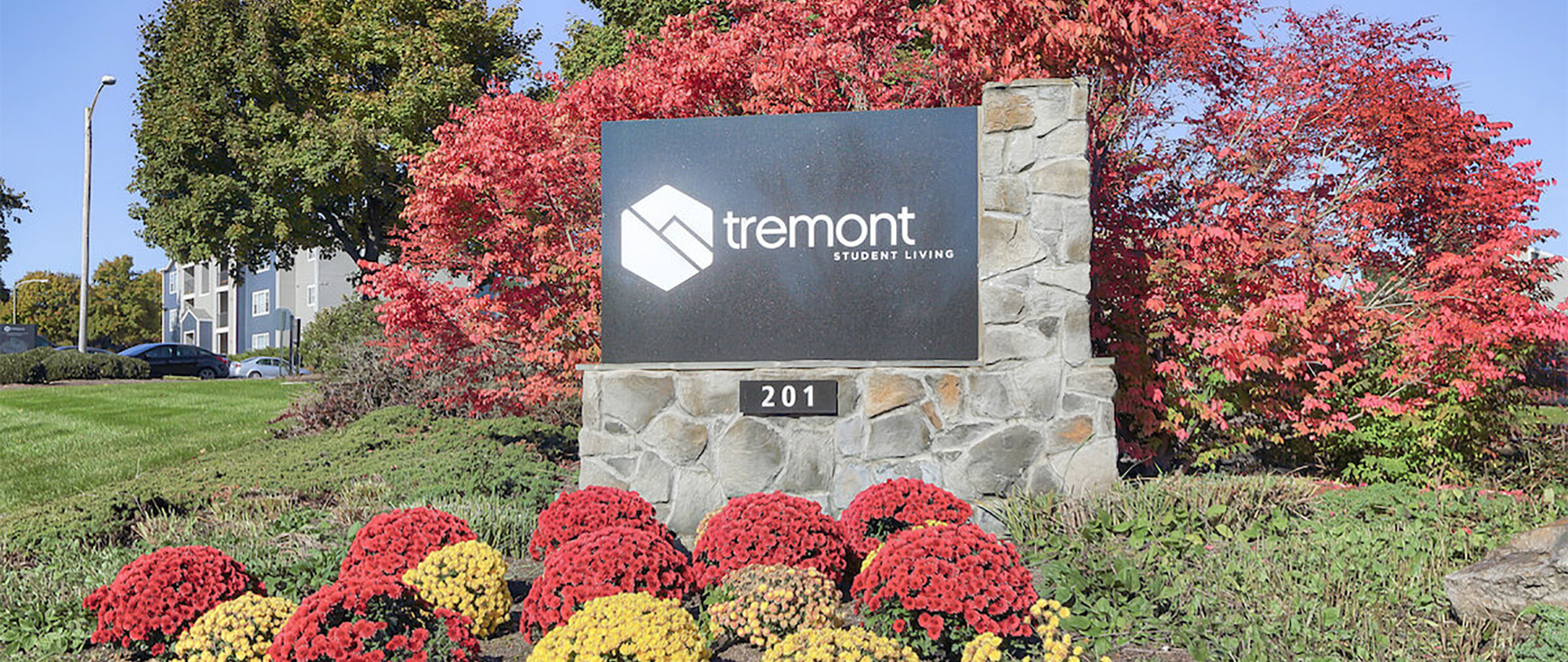 Tremont student living sign