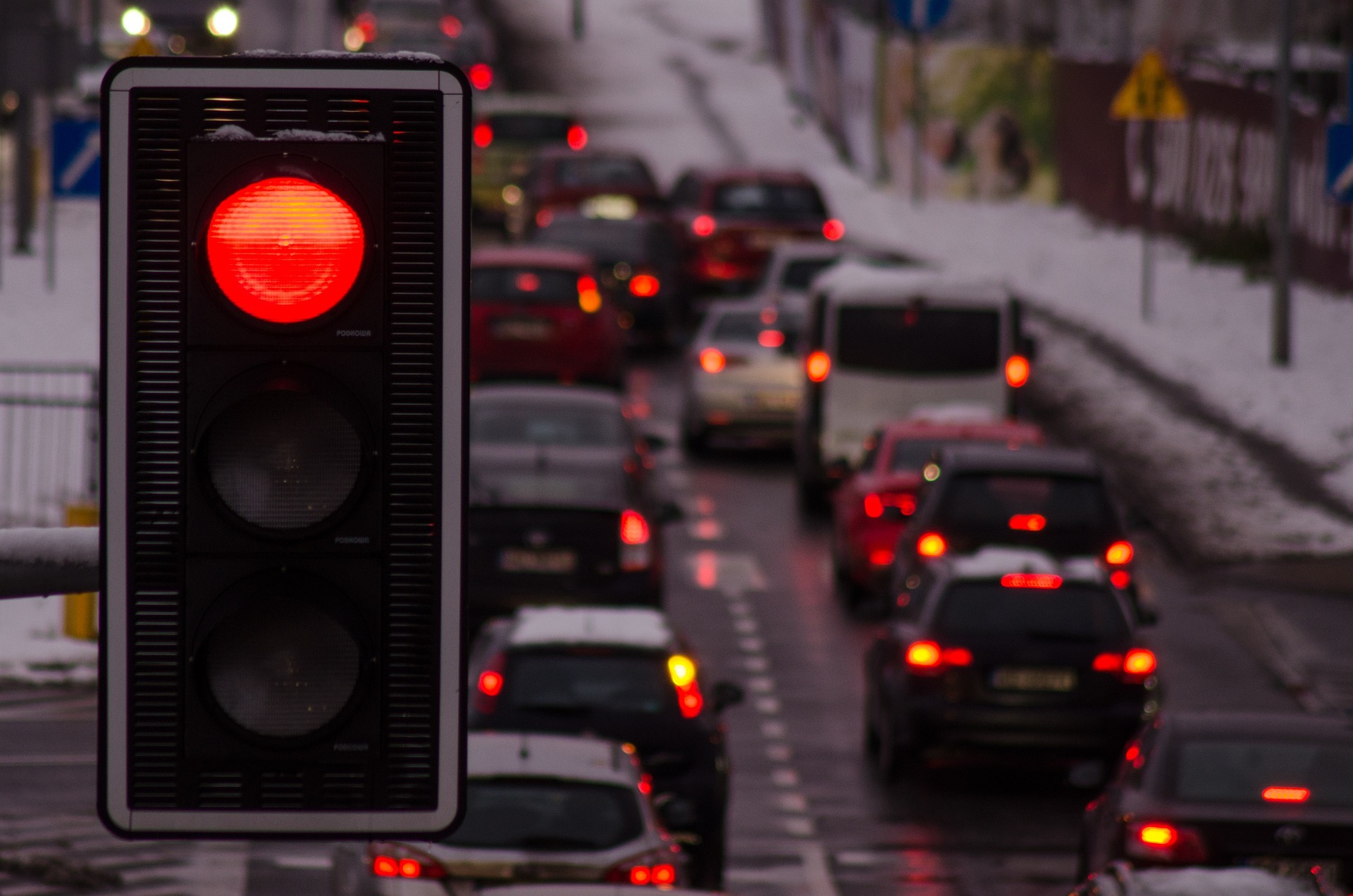 Image by staboslaw from Pixabay - Federal Highway Administration releases updated traffic control manual