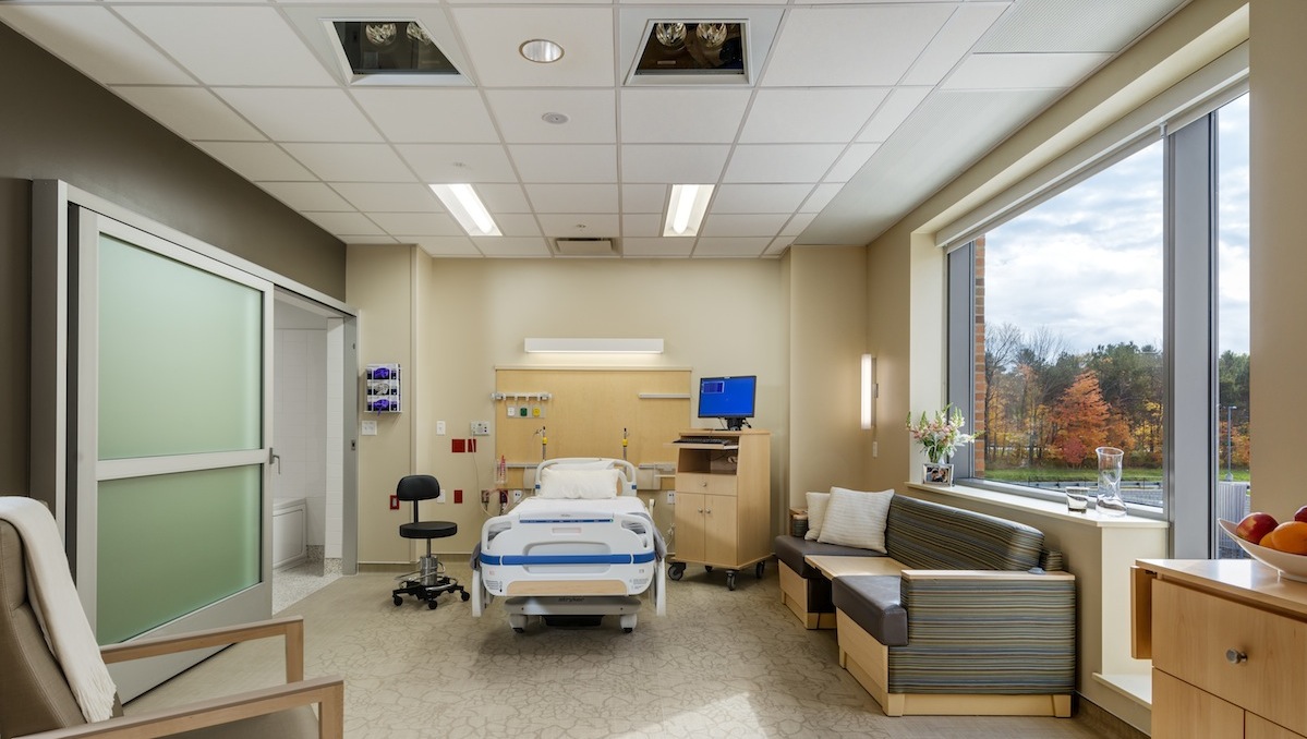 The main noisemakers in healthcare facilities: behavior and technology